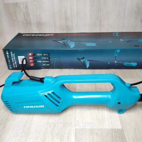 Чехия. Электрокоса GRAND КГ-2700 с двойной ручкой