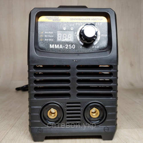 Сварочный аппарат Kaiser MMA-250 + Маска Хамелеон Беларусмаш 7000