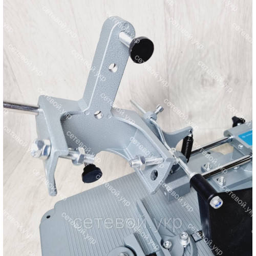 С протяжкой стойка для болгарки Kraissmann 102 TSt 125