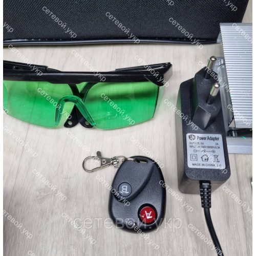 3D Лазерный нивелир KRAISSMANN 12 3D-LLG 25 RG профессиональный 3д уровень