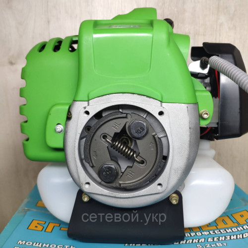 Бензокоса Кедр 5200 (3 ножа 2 катушки)
